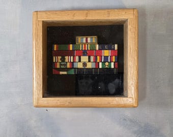 Absolutely Stunning Oak Shadow Box – Exceptional Craftsmanship!