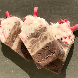 Luxury moisturizing  soap -  Cold Processed - Cruelty Free - Pumpkin Rum Cake