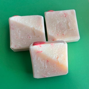 Sweet Mother of Mint moisturizing  soap -  Cold Processed - Cruelty Free