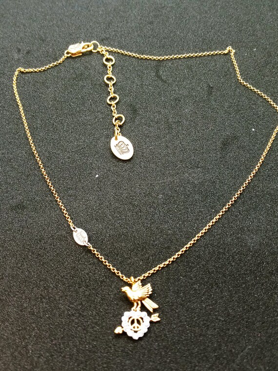 Lot 33 Juicy Couture Necklace With 