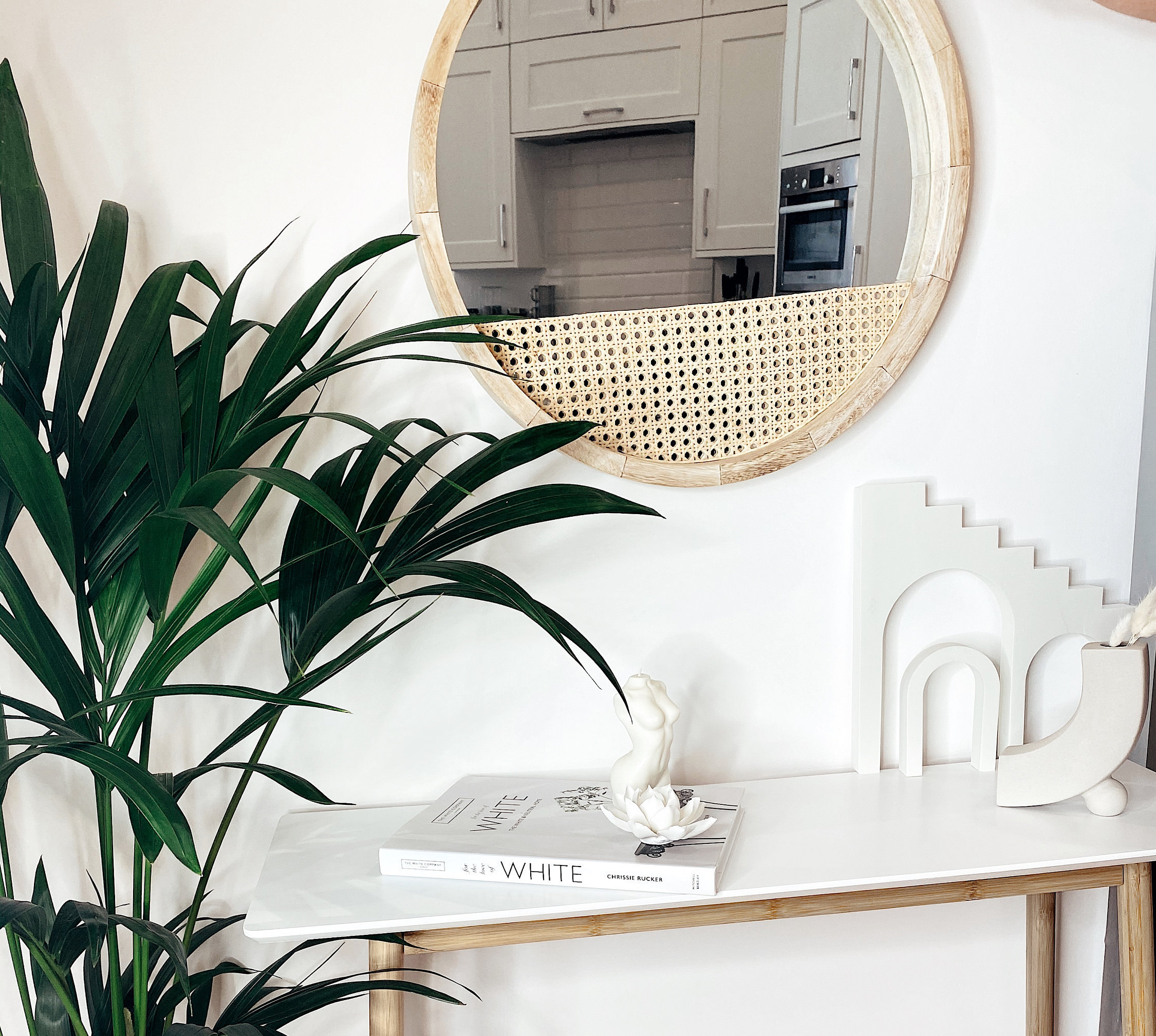 Large Round Rattan Mirror / Wicker Wall Mirror / Home Decor / Etsy UK