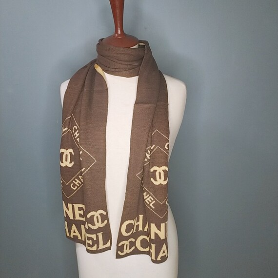 Chanel Muffler/Wrap/Scarf