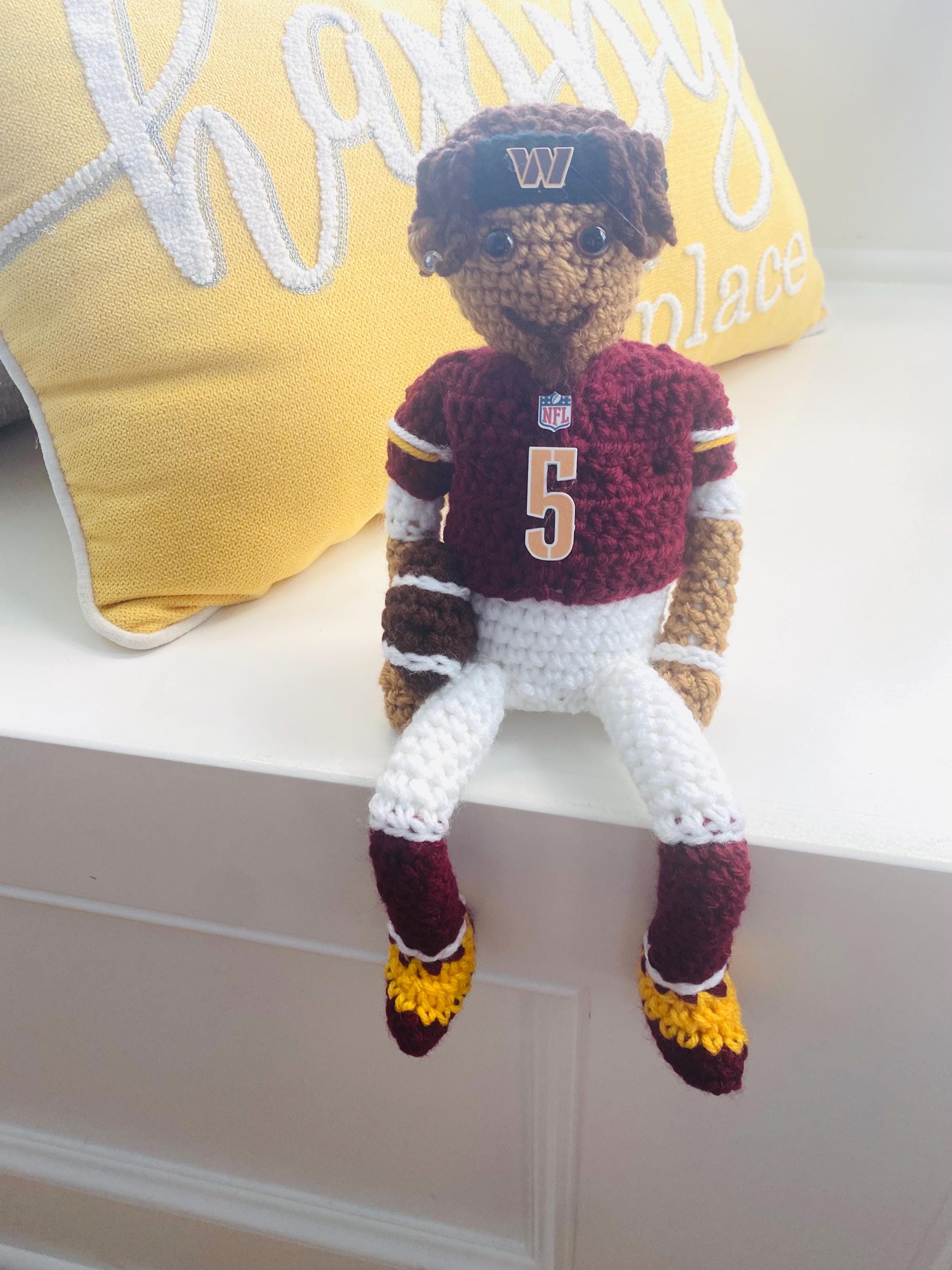 Jayden Daniels #5 WA Commander Football Player *customizable to