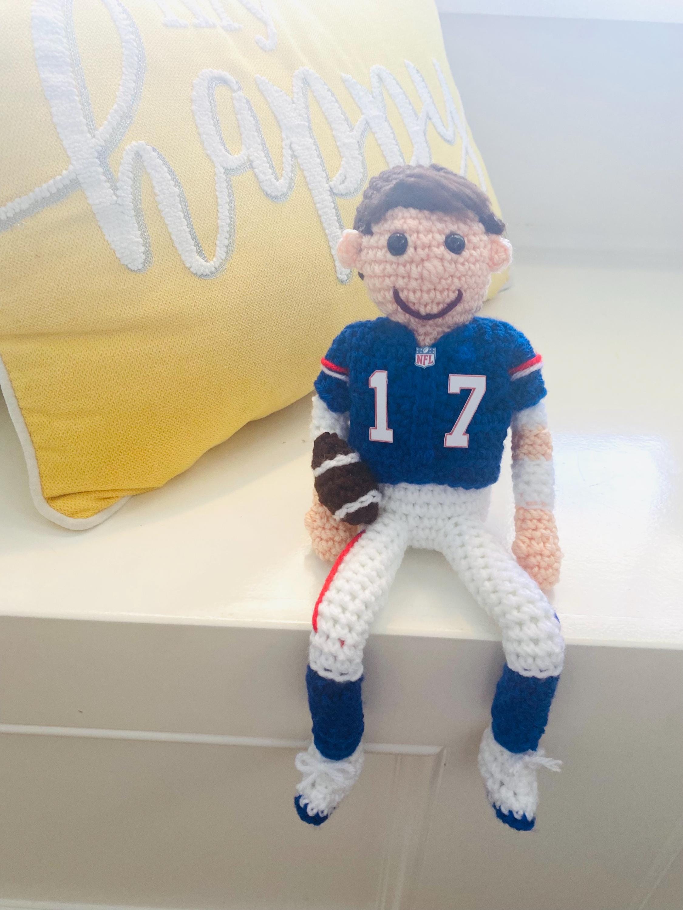Pattern Josh Allen #17 Buffalo Football Player Stuffie *or