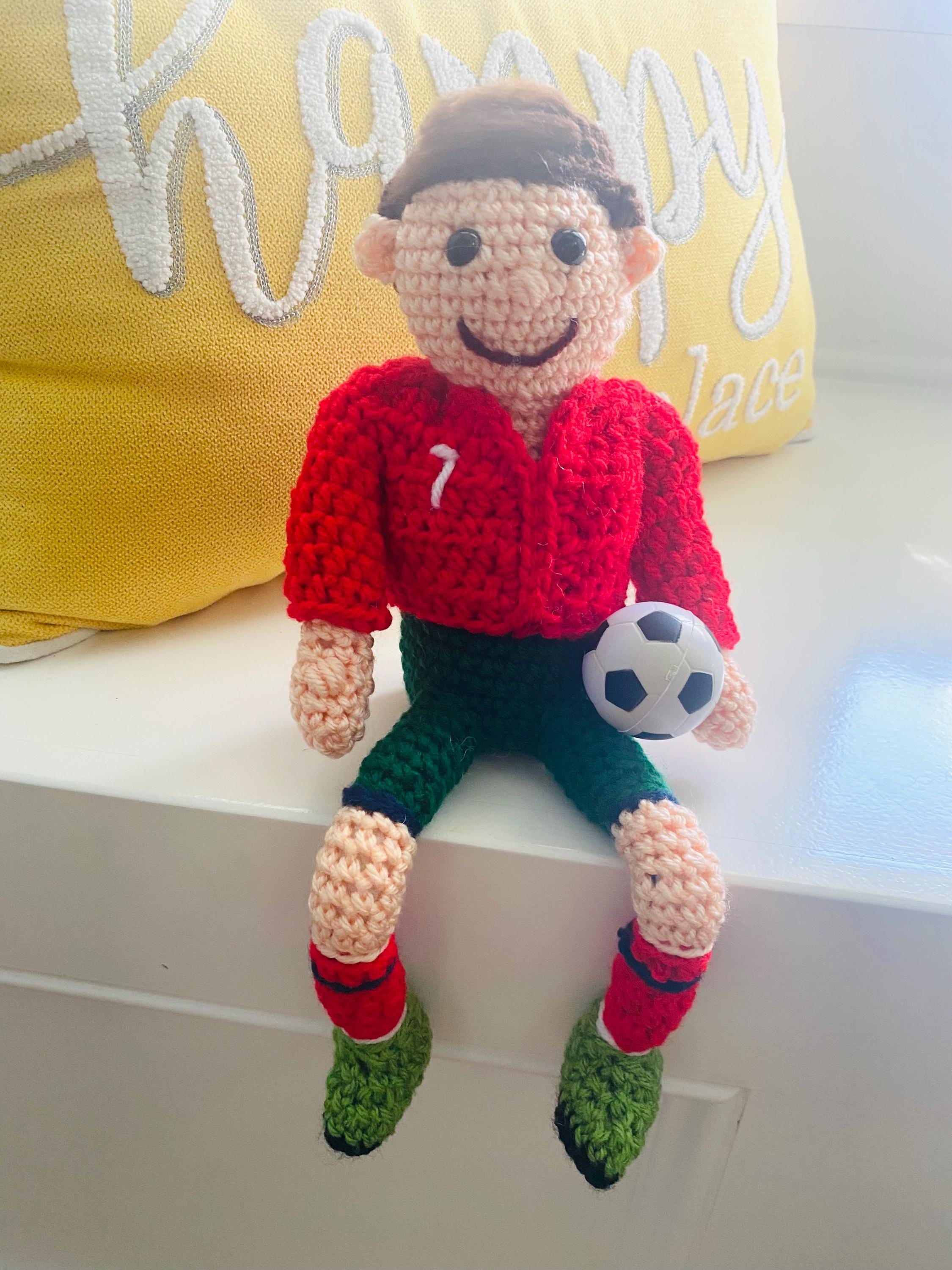ポルトガル代表 CR7 クリスティアーノ・ロナウド 7 番 サッカーぬいぐるみ il_fullxfull.7127028336_puy3.jpg