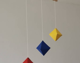 Móvil Montessori AMI, móvil bebé Montessori, móvil octaedro Montessori, regalo nacimiento, móvil colores primarios, móvil original