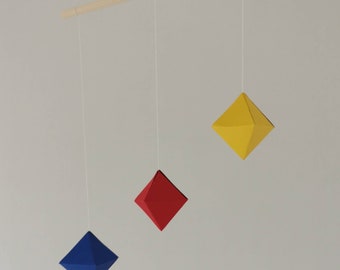 Móvil Montessori, móvil octaédrico, móvil azul, rojo y amarillo, móvil para bebé