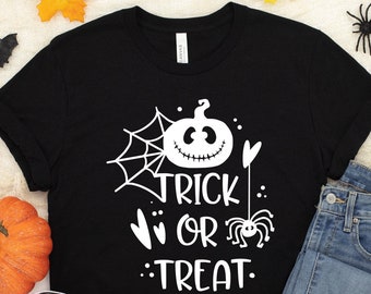 Halloween Shirt Trick or Treat Shirt Women's Halloween Shirts Pumpkin Shirt Cute Halloween Party T-shirt Witch Shirt Funny Halloween Tee