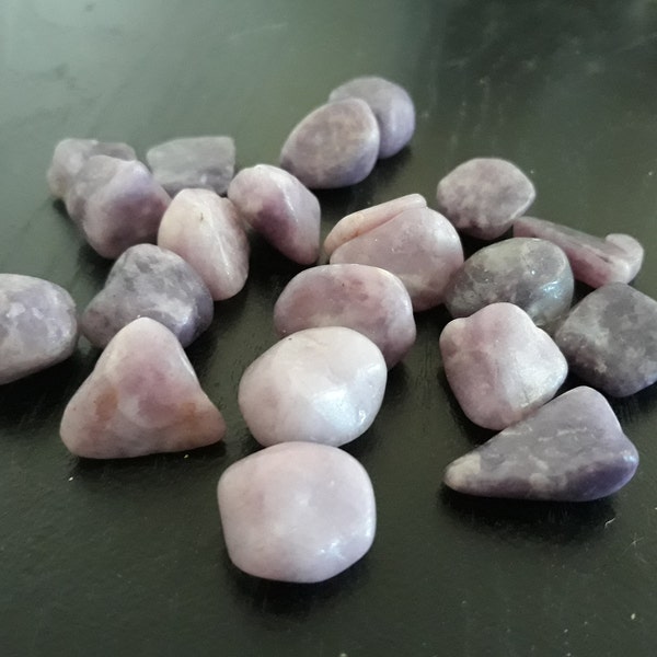 Lavender Purple Quartz (Variety of Rose Quartz) Tumbles