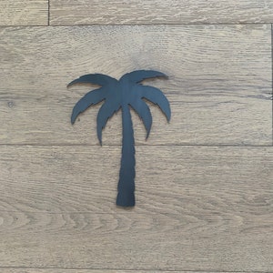 Metal Palm Tree Wall Art: Tropical Home Decor