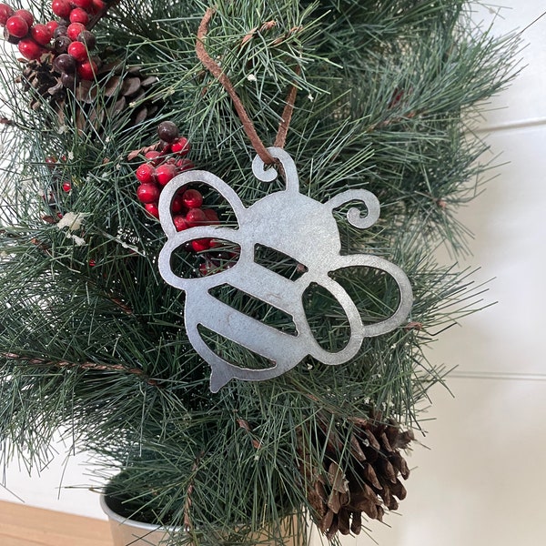 Handcrafted Bumble Bee Metal Christmas Tree Ornament - Rustic Decor for Nature Lovers and Unique Holiday Gift Idea Ensix Metal