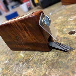 Koa extra große Hand Lauhala Stripper