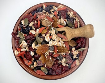 100% Power Protein Energy Mixed Greek Nuts(Goji Berry,Black Currants,Cranberry,Pumpkin Seeds,Sunny Seeds,Organic Quaker)Superfood Blend 2023