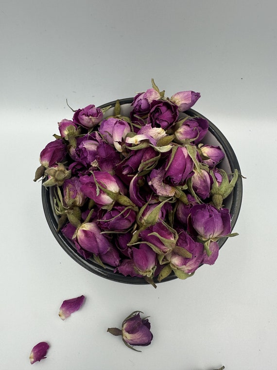 Whole Dried Rosebuds