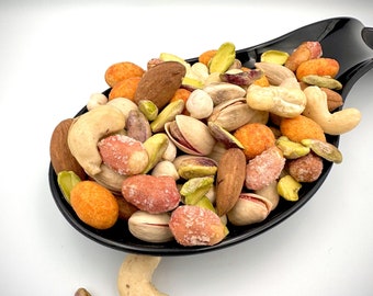 100% Traditional (Tasty and Salty) Mix Nuts - Superior Quality Snack&Nuts