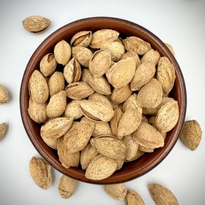 Almonds Shelled Unroasted Unsalted Superior Quality Nuts&Superfoods image 2