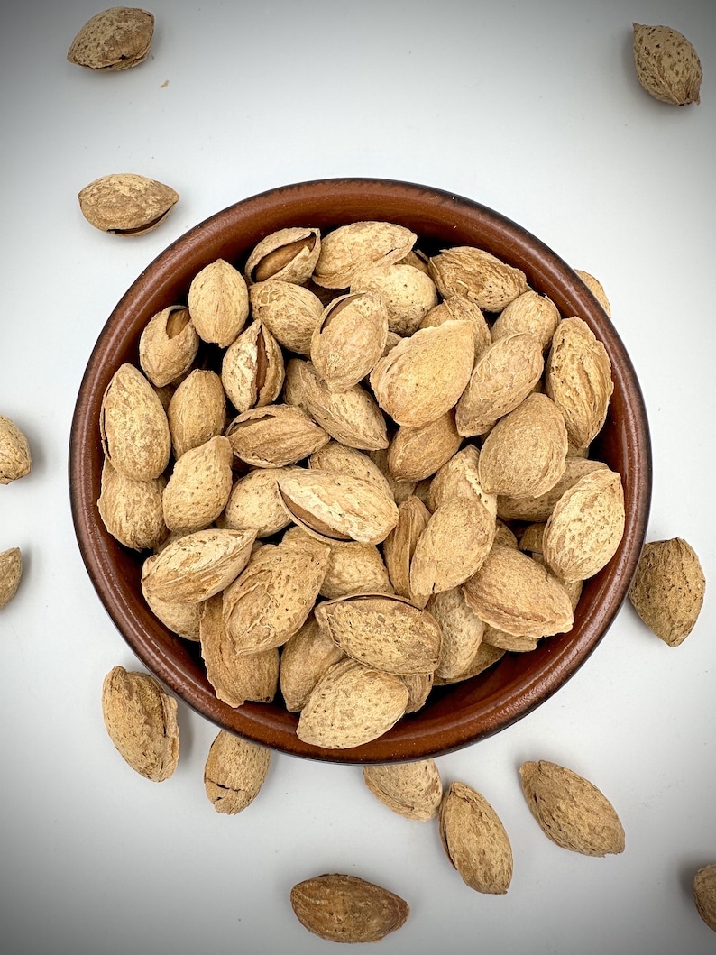 Almonds Shelled Unroasted Unsalted Superior Quality Nuts&Superfoods image 2