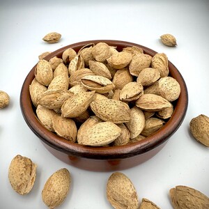 Almonds Shelled Unroasted Unsalted Superior Quality Nuts&Superfoods image 3