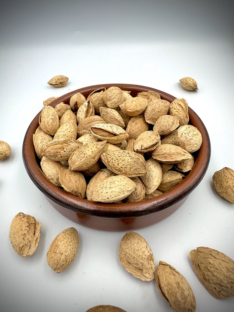 Almonds Shelled Unroasted Unsalted Superior Quality Nuts&Superfoods image 3