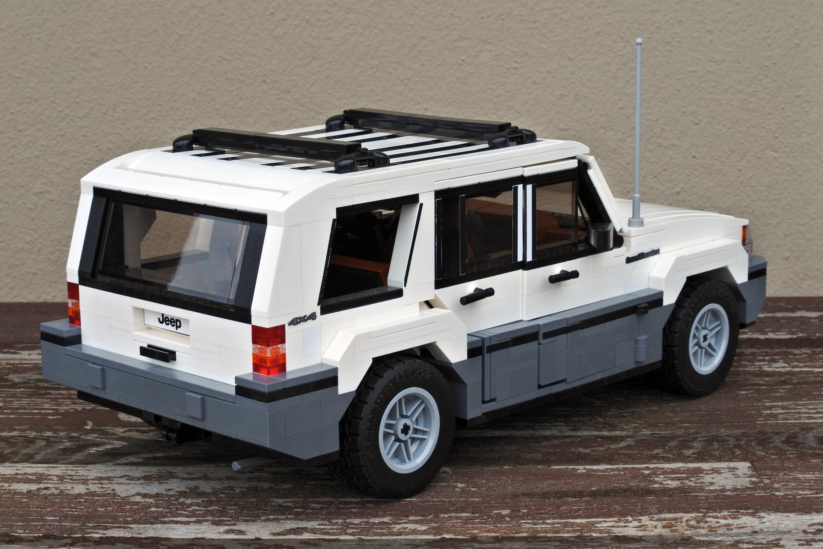 Jeep grand cherokee lego new arrivals