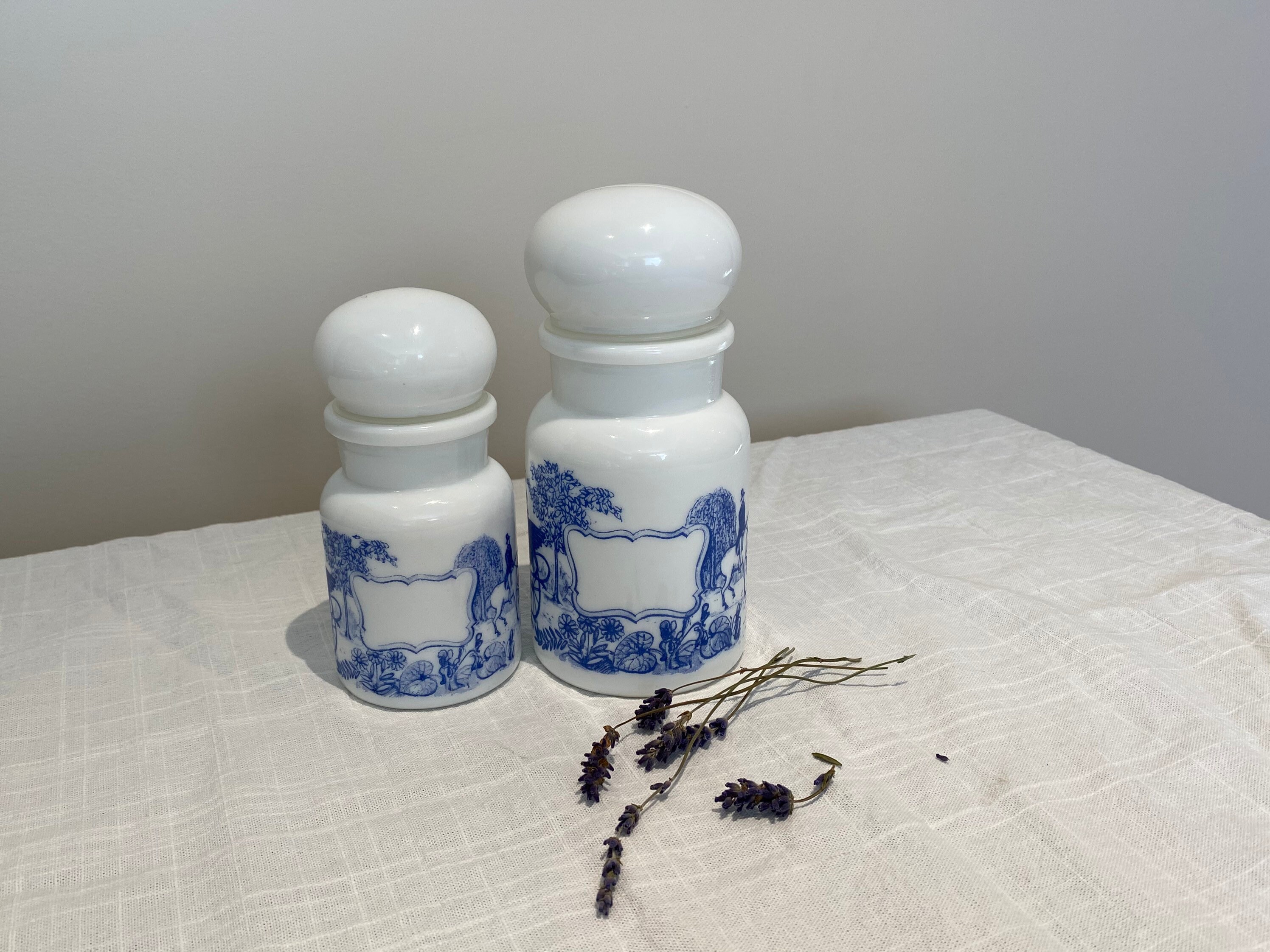 Dos tarros de boticario de vidrio de leche hechos en Bélgica | Etsy