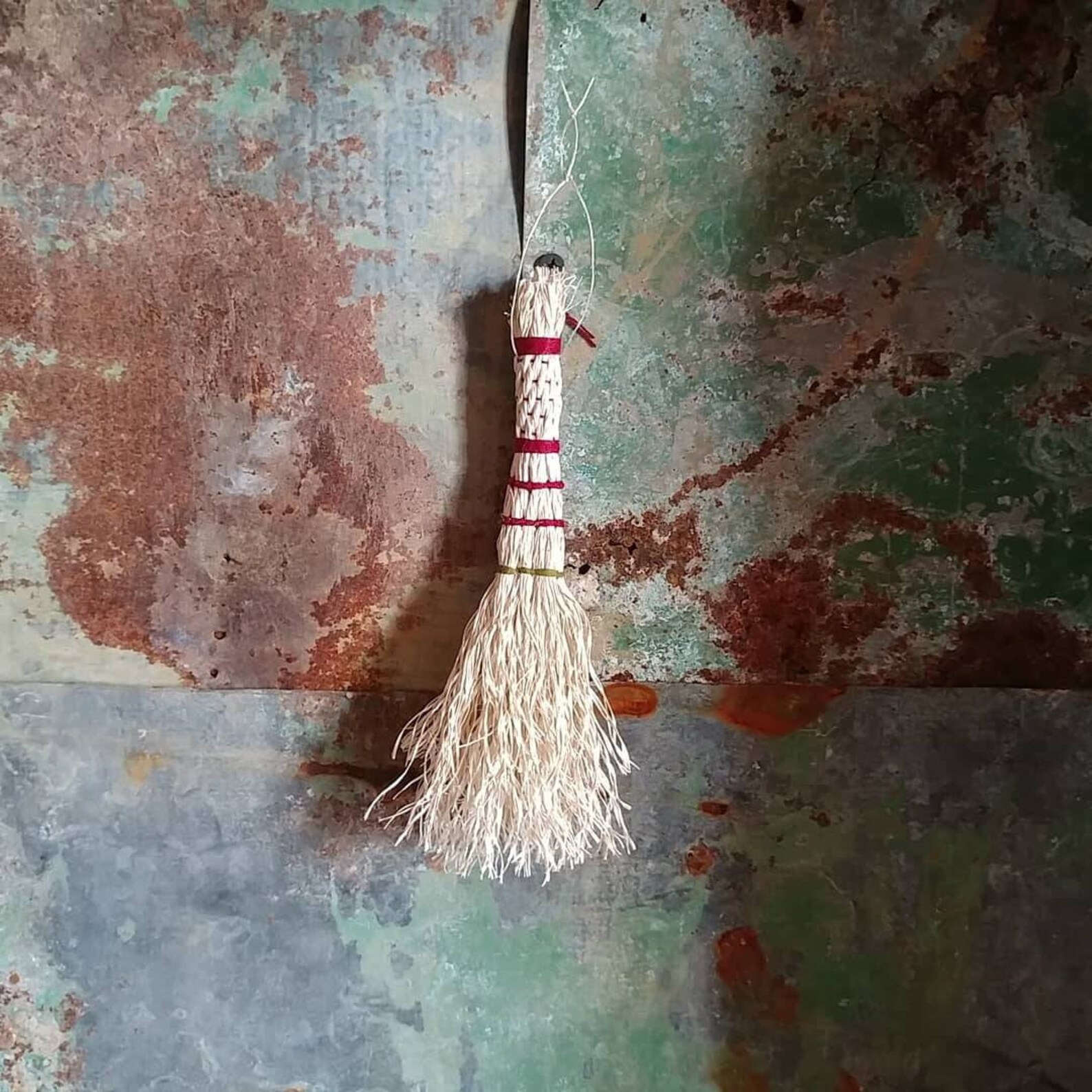 Small hand broom whisk broom / Natural sisal bristle broom Etsy