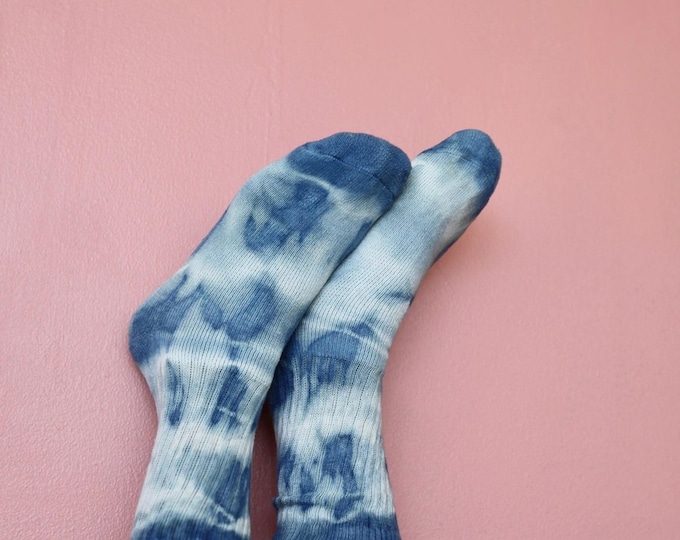 Featured listing image: Botanically Dyed Socks