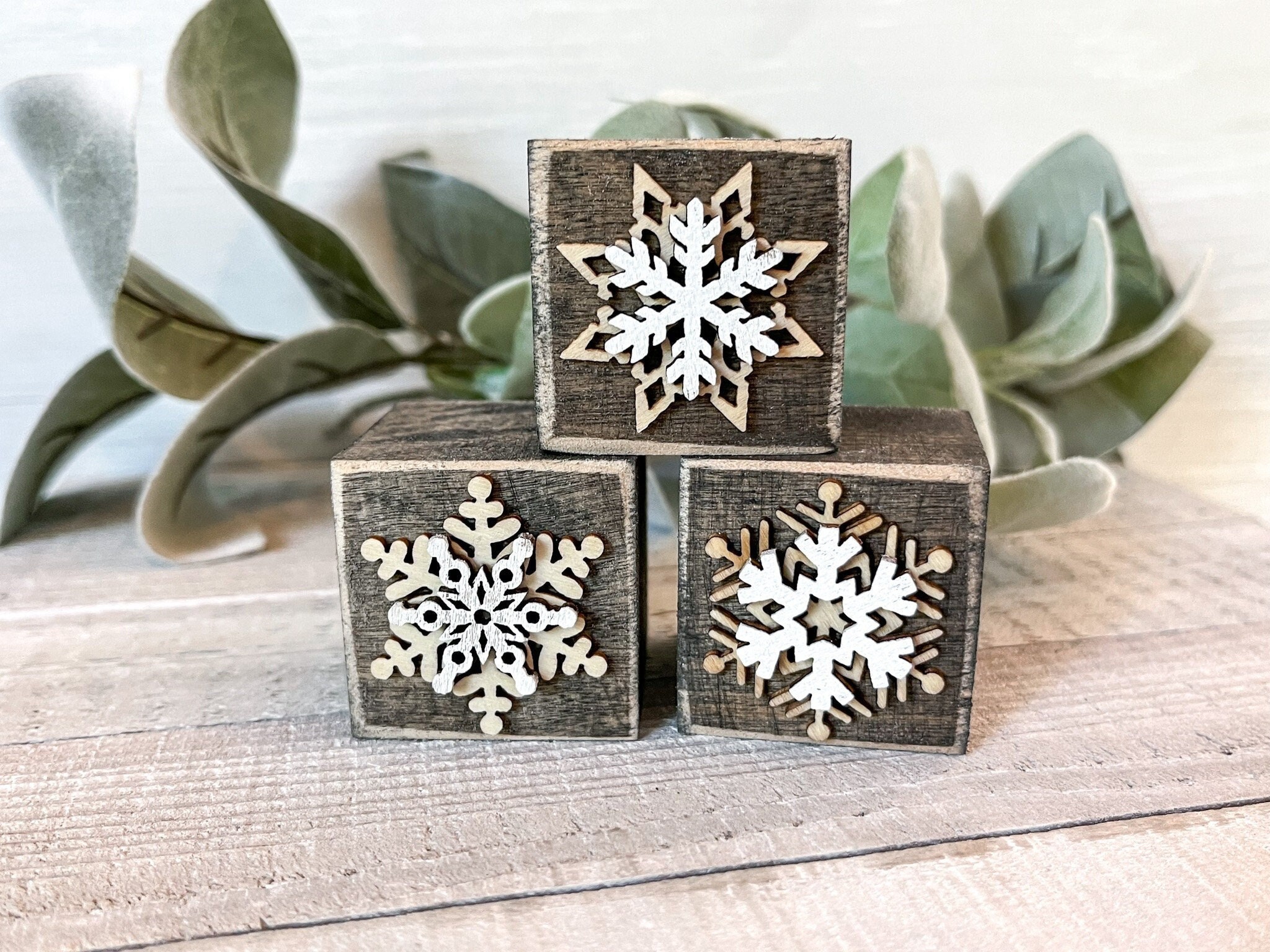 Mini Snowflake Ornaments Mini Christmas Ornaments Set Wooden Ornaments Box  Set of 10 Christmas Gifts 