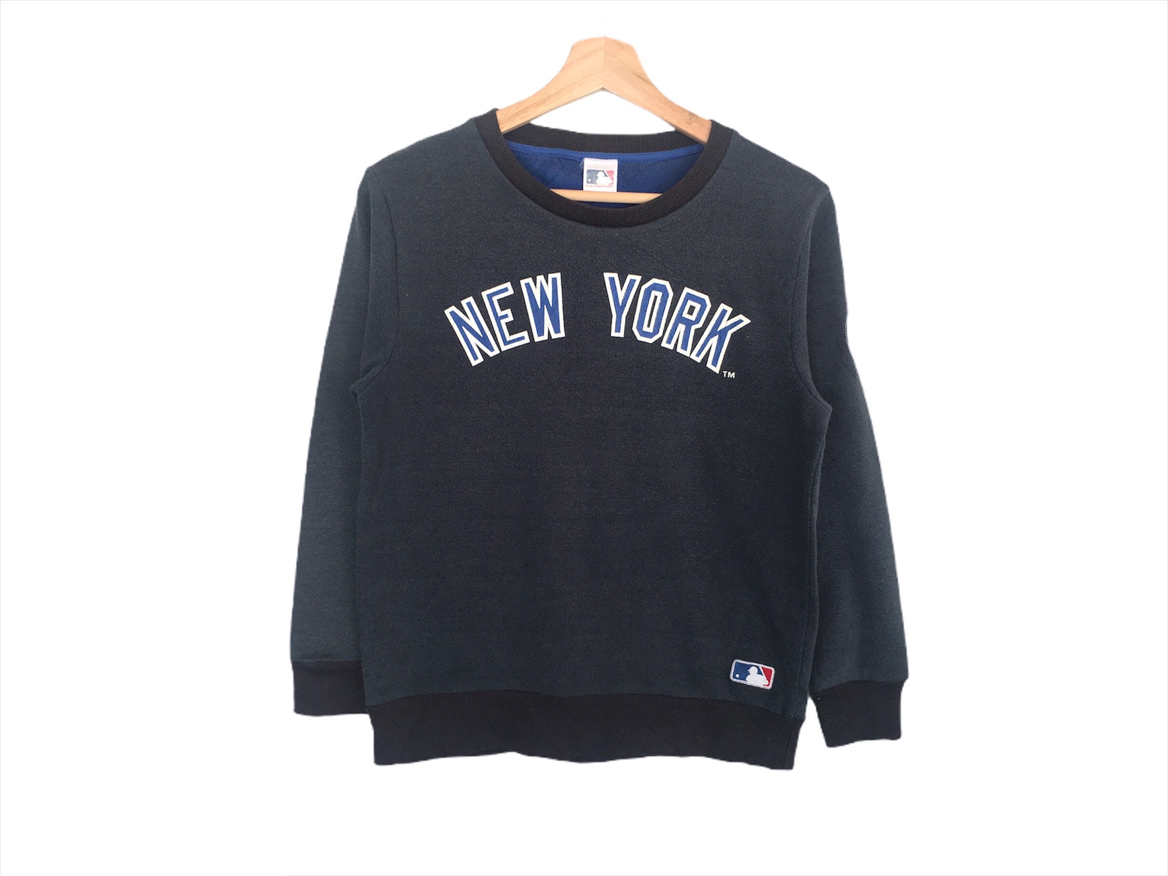 New York Yankees Big Logo NHL Baseball Team Sweater Spellout | Etsy