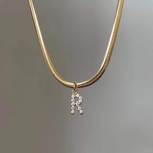 Collar de letra inicial personalizado de 18 quilates, elegante cadena de oro de serpiente, collar de lujo para capas, regalos de novio y novia 2023, para hombres y mujeres