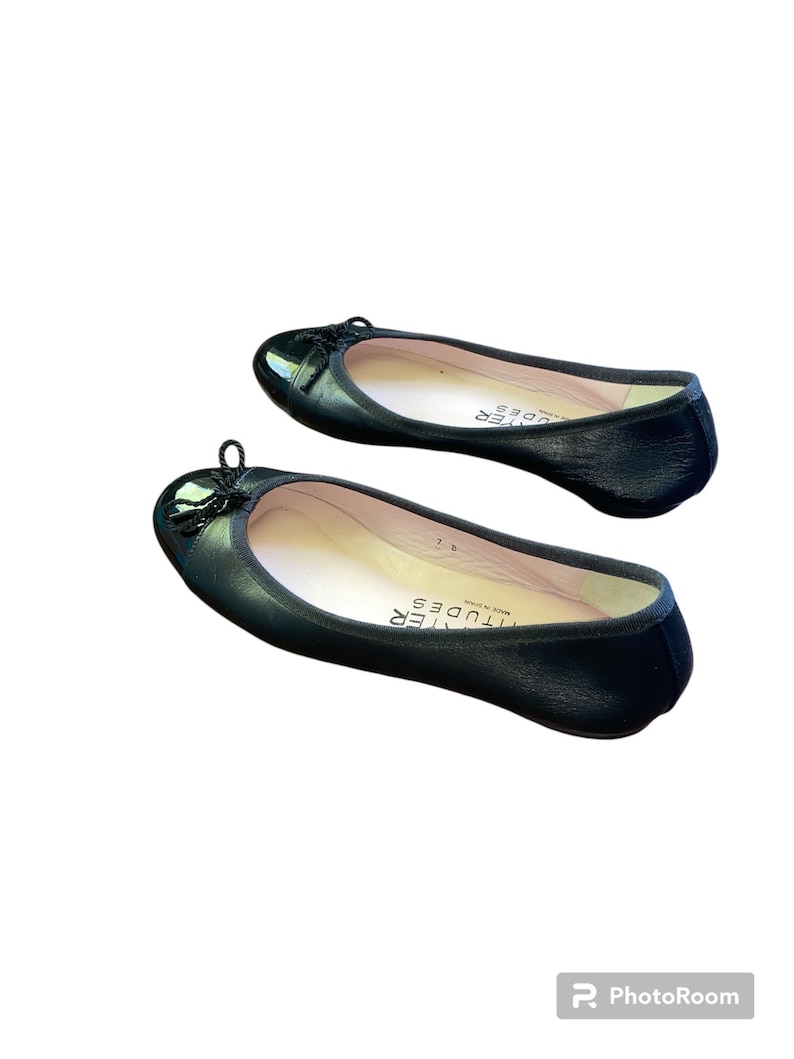 chanel style black patent leather cap toe ballet flats y2k 2000s