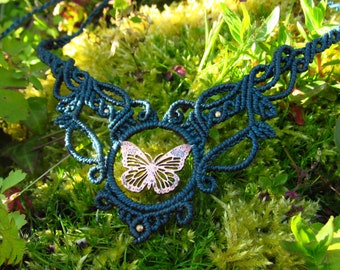 Collar/Tiara de macramé ajustable con diseño de moneda tallada a mano de mariposa y hada del bosque