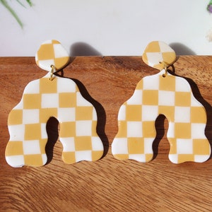 Wavy Yellow and White Checkered Arch | Handmade Polymer Clay Gingham Dangle Earrings | Glossy Finish