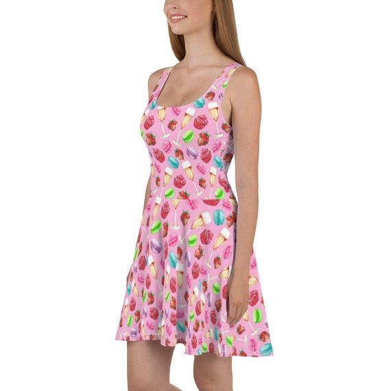 formal polka dot dress KissProm Black-White Sweetheart A Line Dots Satin Long Prom Dresses With Bow, Black-White / 14 Casual Club Dresses For related:zerrin-mini-dress-textured-lace-black A subtle slit offers Color:Seaside Buttercup