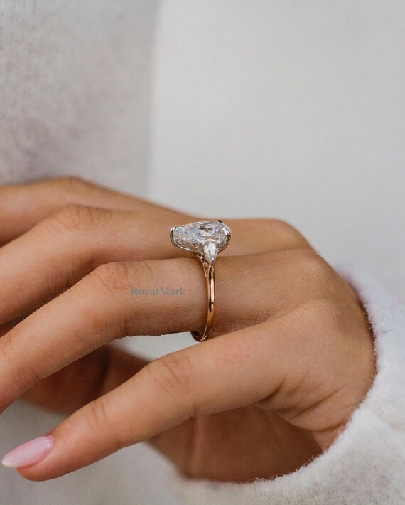 Light Yellow Pear Diamond Ring — Salvatore & Co.