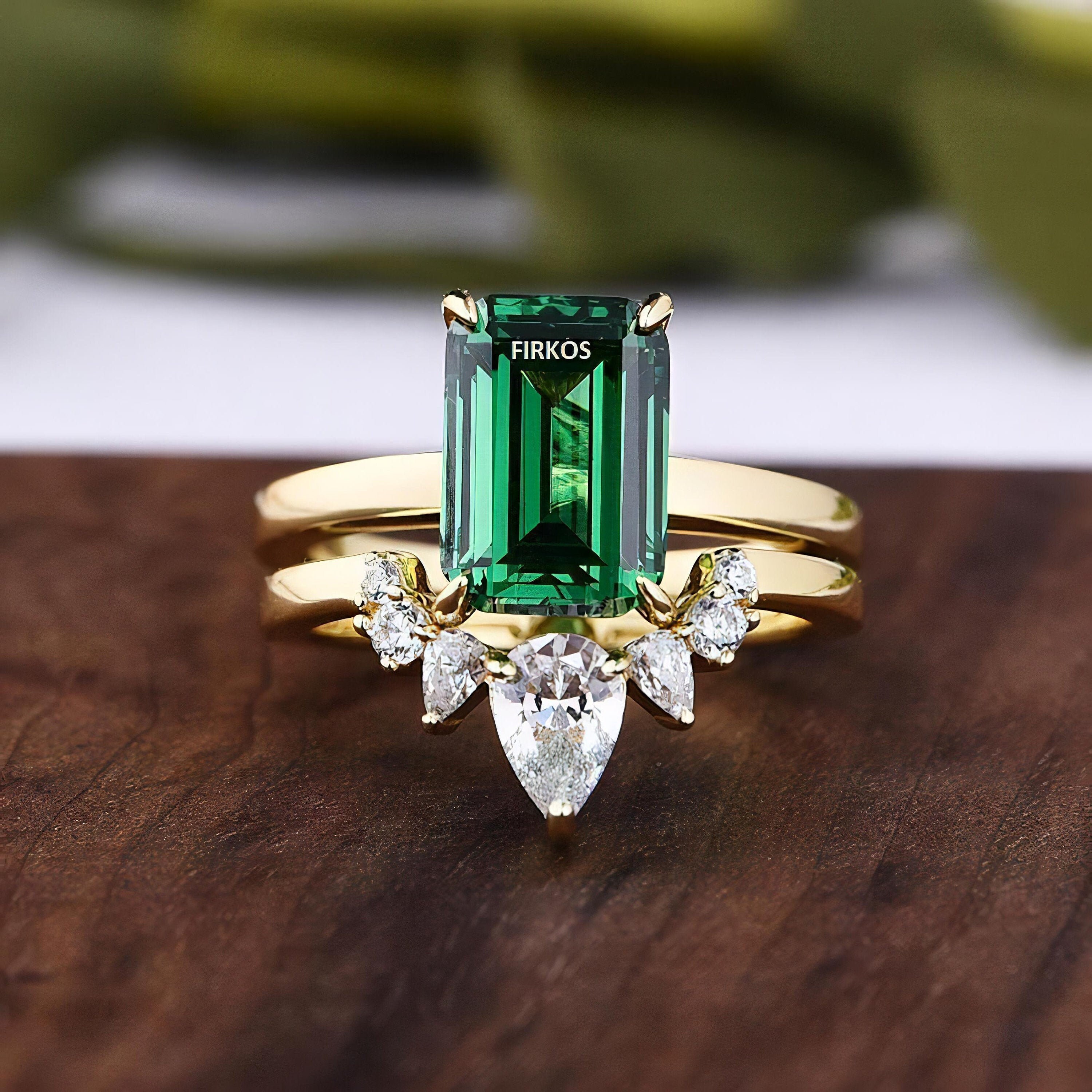 Going for some crazy rich asian look this weekend? Commissioned to make  this gorgeous 4-carat Green Moissanite Emerald Ring. Made another… |  Instagram