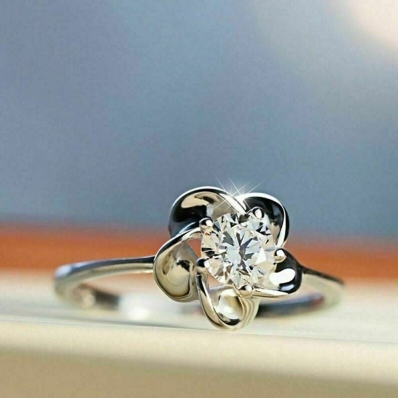 Rose Flower Engagement Ring 1 Ct Round Solitaire Moissanite Diamond Moissanite Ring Flower Promise Ring Round Cut Moissanite Ring