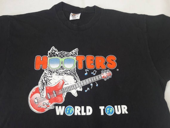 Vintage 1990s Hooters T-Shirt Biker Triumph David… - image 2