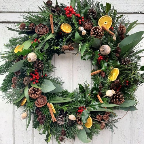 25 Fresh Cut Pine Branches Natural Pine Needles Green Garland Pine Greenery  Wedding Forest Garland Supply Woodland Branches Mantel Garland 