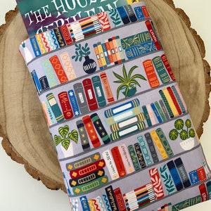 Book Shelves Book Sleeve | Library & Plants Paperback Book Pouch Handmade UK | Librarian Novel Storage | Bibliophile Reading Merch.