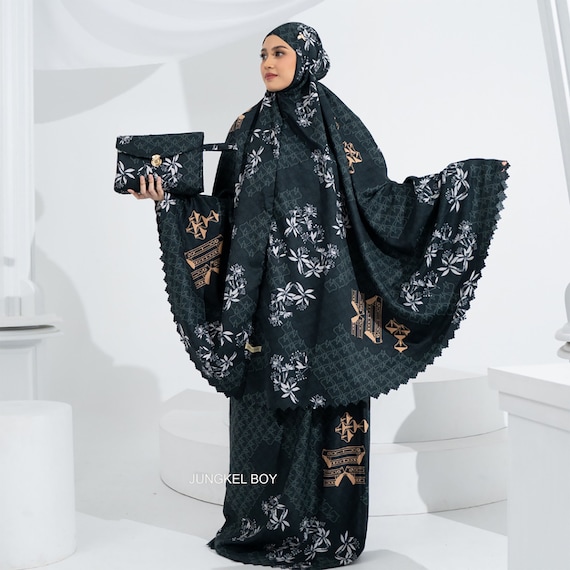chinese dress ladies Secde Green Prayer Dress, Jilbab & Hijab, Best Salah Prayer Clothes– Sena  Designs main image 0