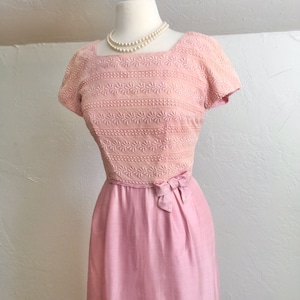 SALE 1950s Blush Pink Embroidery Bow embellished Silk wriggle cocktail dress