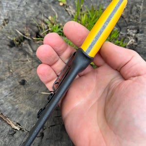 Reliable, durable, and ready for anything—EveryDay D2 is your ultimate pocket knife image 5