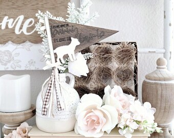 Spring/ Easter wood pennant flag, tiered tray decor, Easter decor, lamb decor, seasonal religious decor, Happy Easter