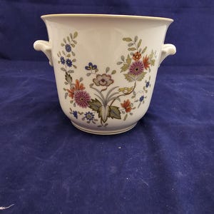 Hutschenreuther Wild Flower & Gold Porcelain Vase