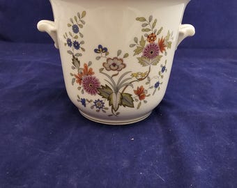 Hutschenreuther Wild Flower & Gold Porcelain Vase