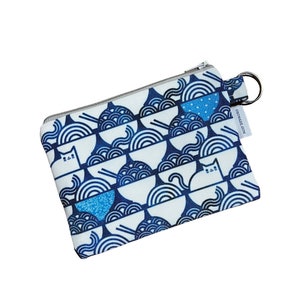 Cat and ramen print coin purse, cat and noodle blue and white pouch, zipper bag, 6 x 4.5 image 4