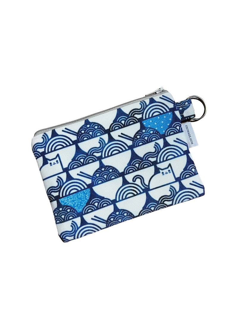 Cat and ramen print coin purse, cat and noodle blue and white pouch, zipper bag, 6 x 4.5 image 4
