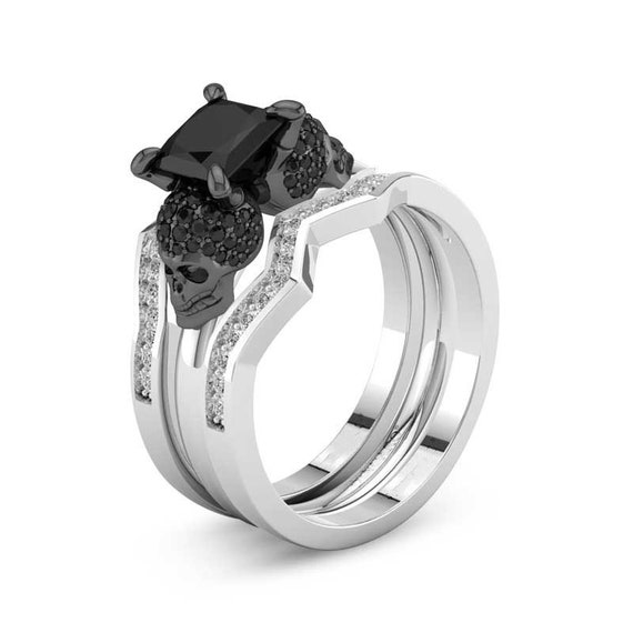 Trio princess cut engagement rings deals