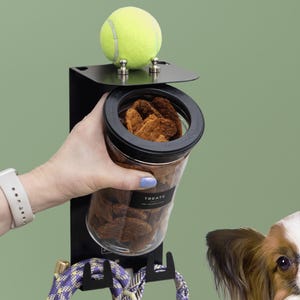Amerikansktillverkad hundgodisburk och koppelhållare: Modern lantlig husdjursorganisatör